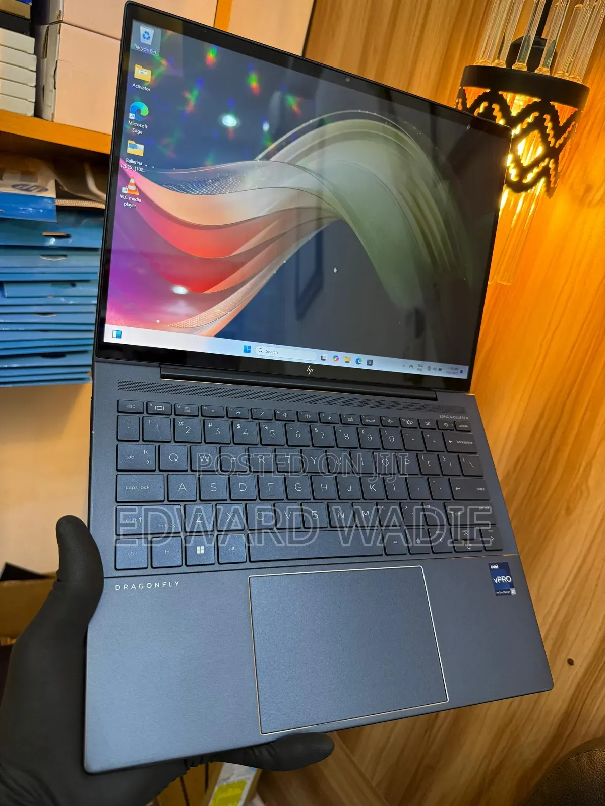 HP Elite Dragonfly x360 11th Gen 16GB Intel Core i7 SSHD+SSD 512GB