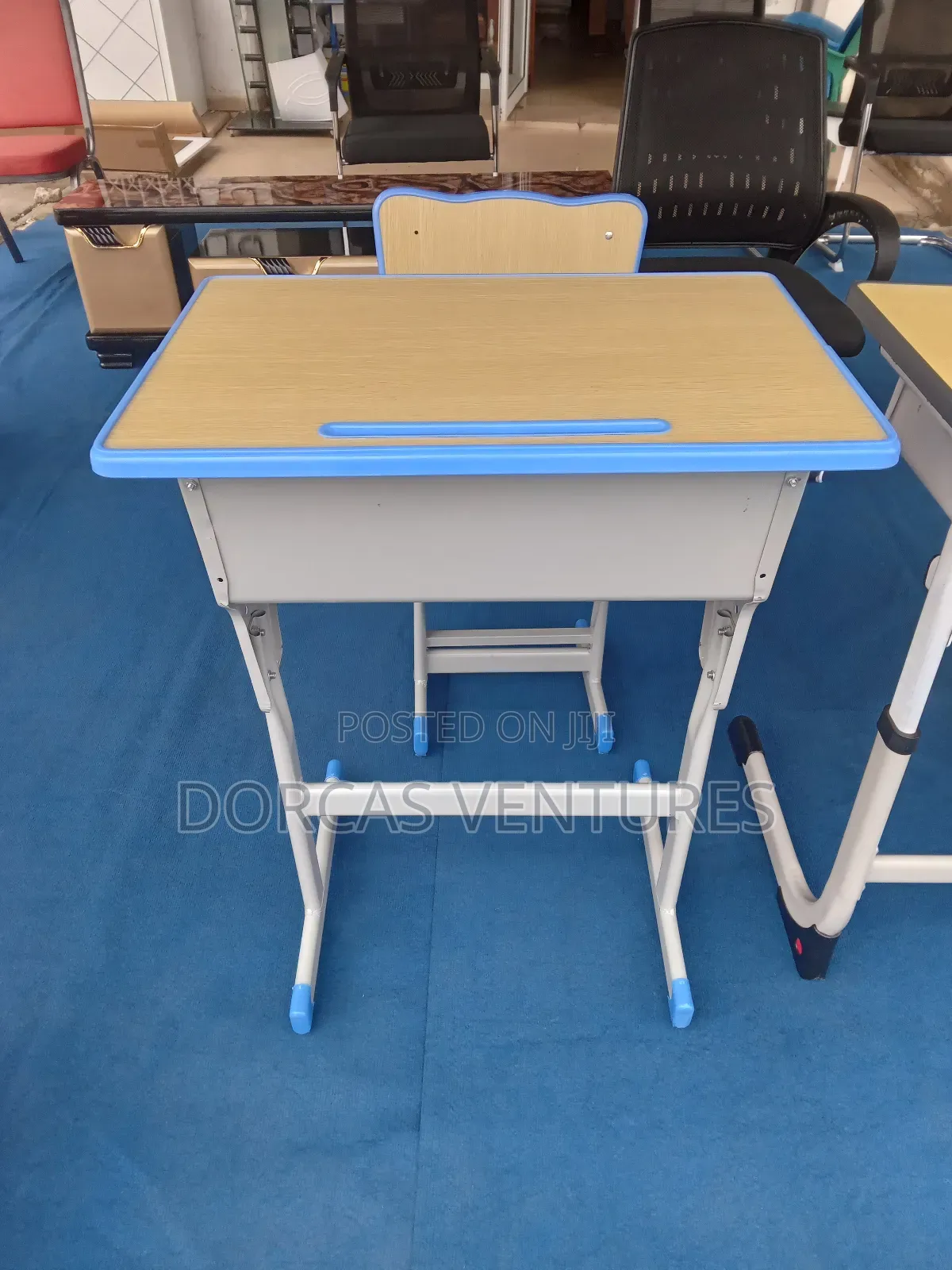 Hardcore Study Desk