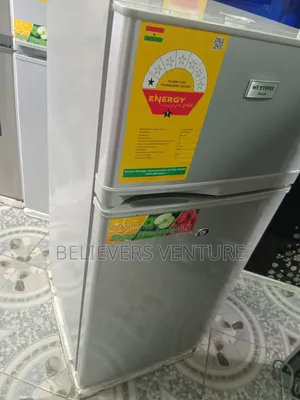 Simple Double Door Top Freezin Westpool 95l Fridge 95l