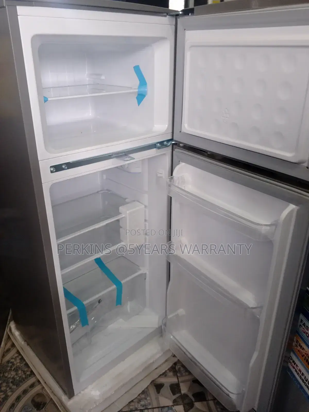 Superb Roch Fridge Freezer RFR-140t-B Energy Set