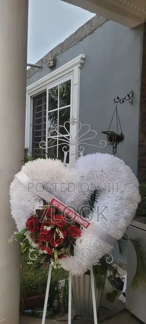 That Pretty Wreath for You