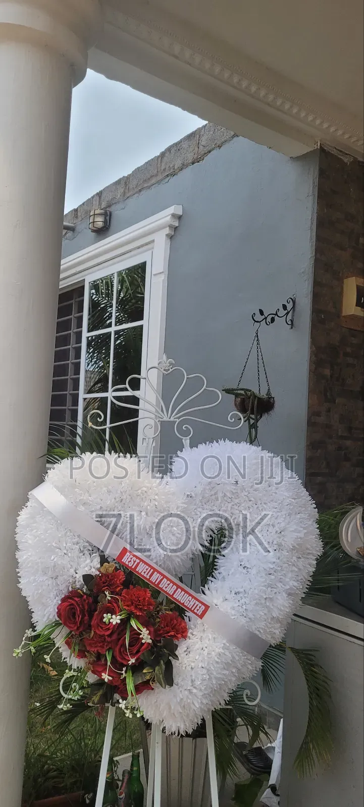 That Pretty Wreath for You