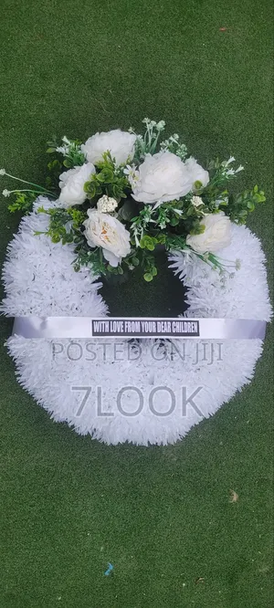 Admirable Wreath