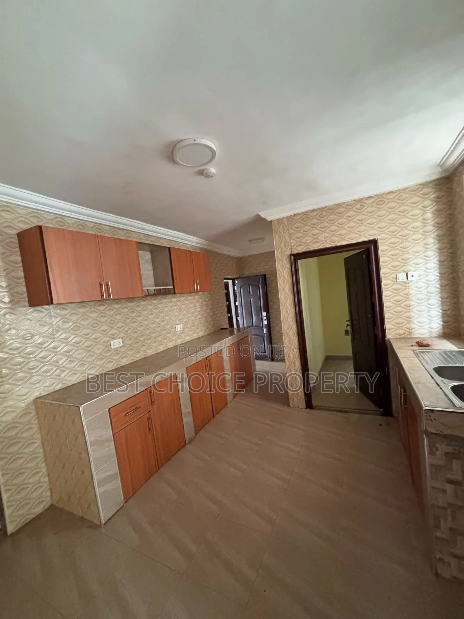 Two Bedroom Apartment Lakeside Community 8