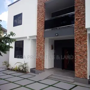 4bdrm House in Amasaman for sale