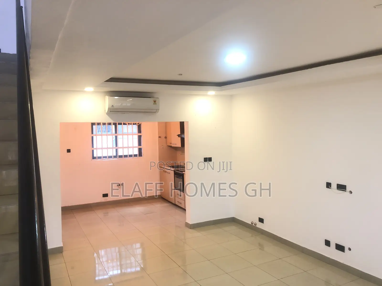 2bdrm Townhouse / Terrace in Elaffhomesgh, Ashaley Botwe for rent