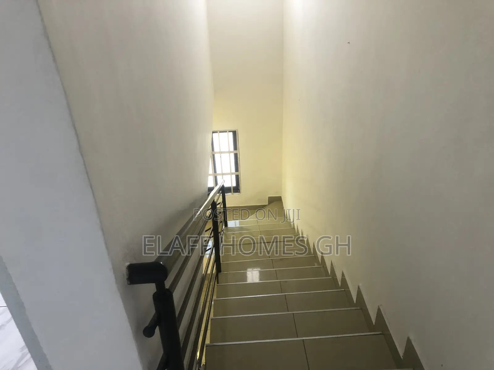 2bdrm Townhouse / Terrace in Elaffhomesgh, Ashaley Botwe for rent