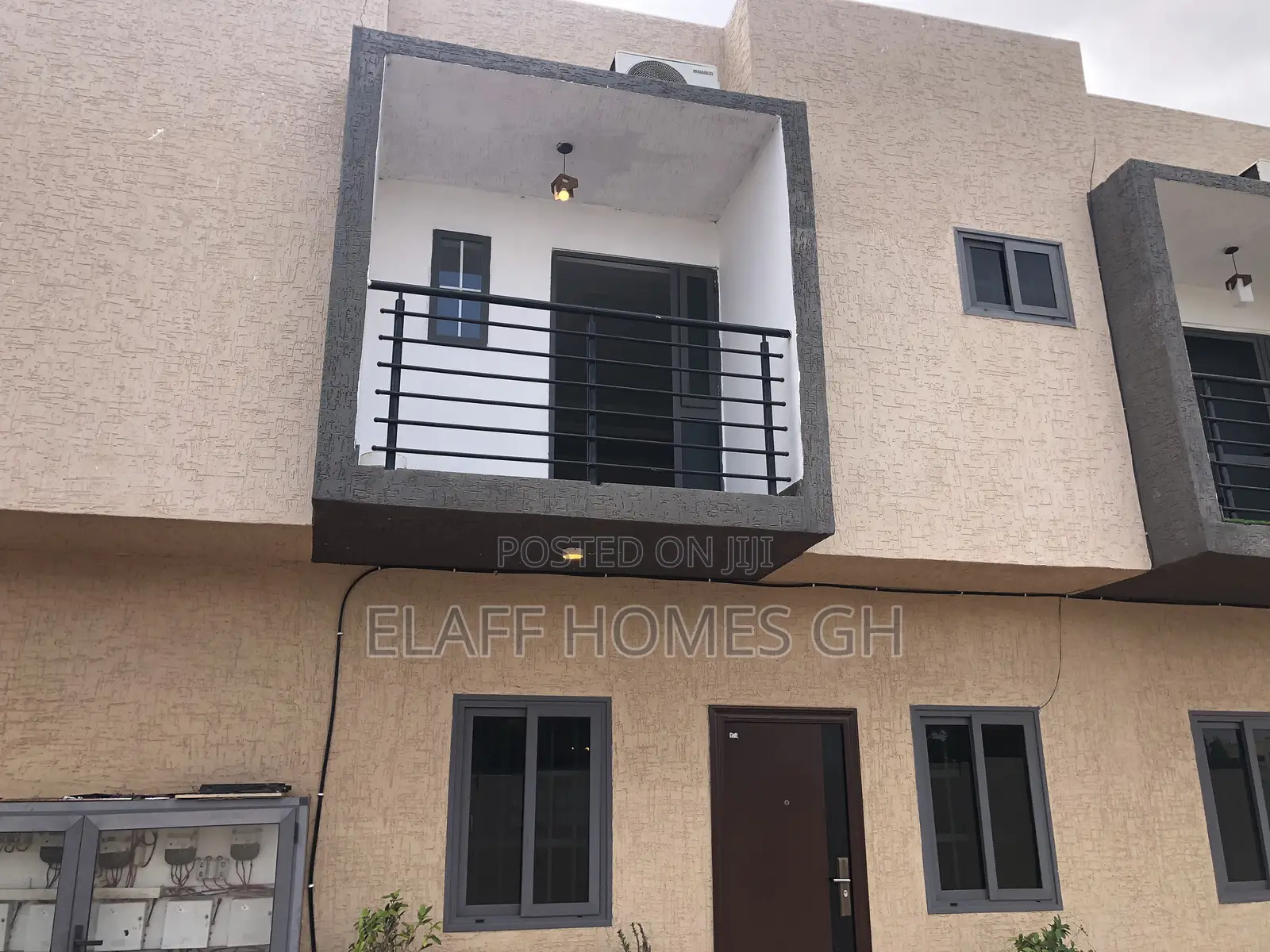 2bdrm Townhouse / Terrace in Elaffhomesgh, Ashaley Botwe for rent