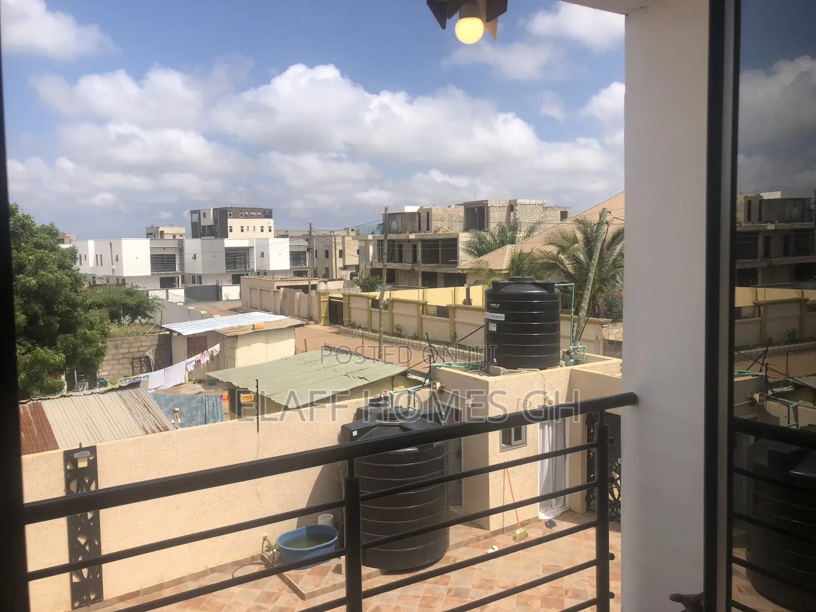 2bdrm Townhouse / Terrace in Elaffhomesgh, Ashaley Botwe for rent