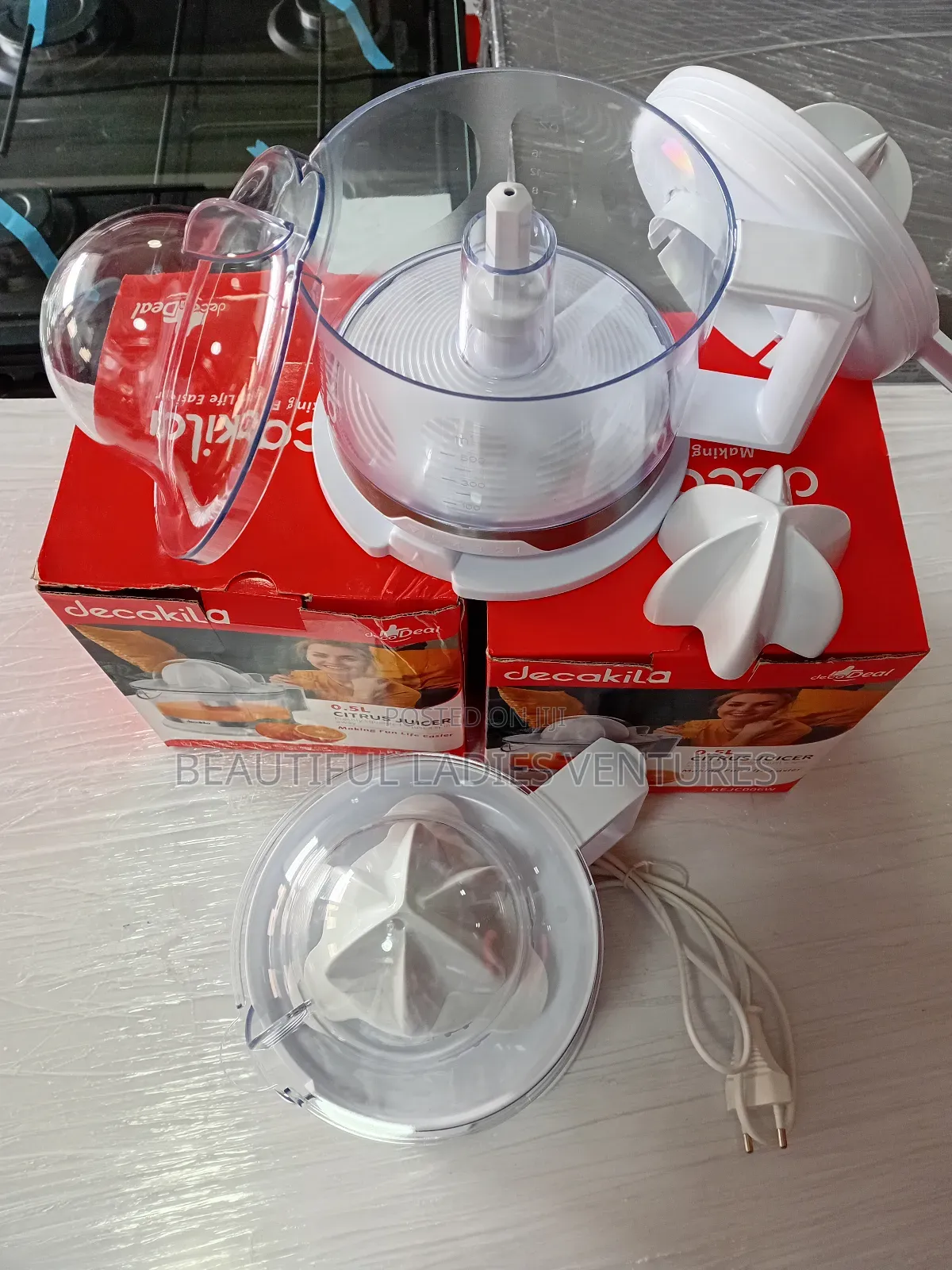 Decakila Fresh Squeeze Mini Juicer 0.5l