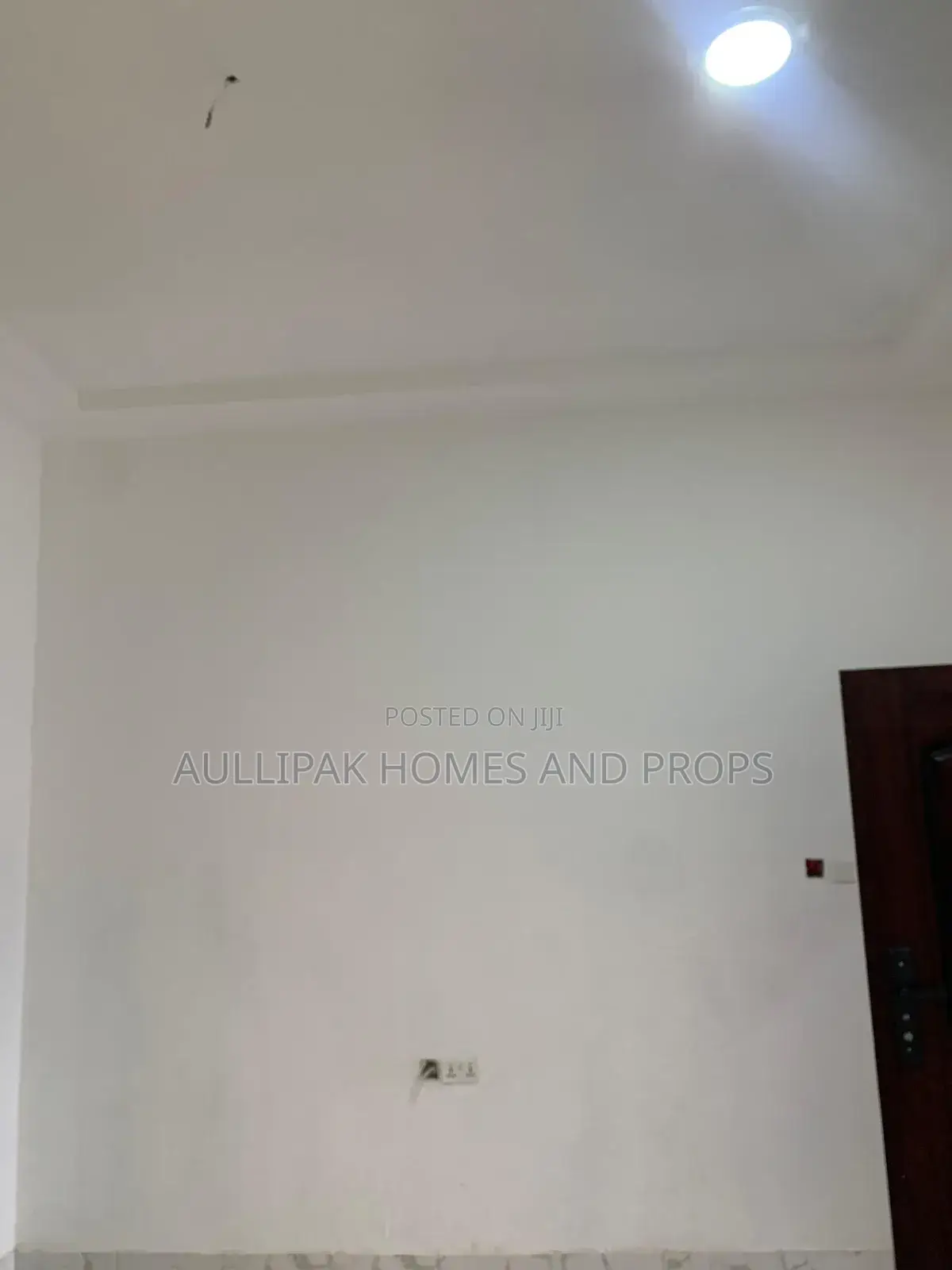 1bdrm Apartment in Lakeside for rent