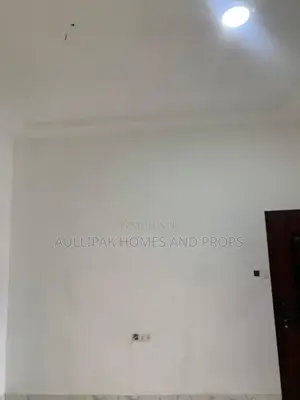 1bdrm Apartment in Lakeside for rent