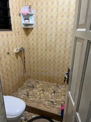 1bdrm Apartment in Lakeside for rent