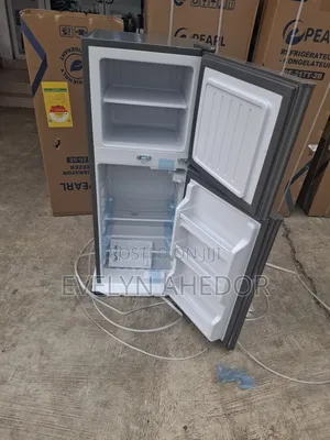 Quality Pearl Table Top Double Door With Top Freezer 80ltrs