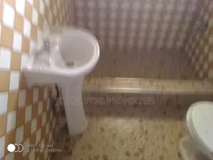 1bdrm Apartment in Ayeduase K, 5, Kumasi Metropolitan for rent