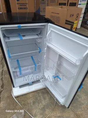 The R1 Rainbow Table Top Fridge