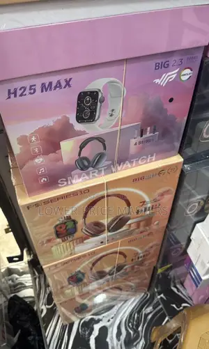 Smartwatch With Headset and 4 Straps