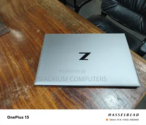 Laptop HP ZBook Firefly 14 G7 32GB Intel Core i7 SSD 512GB