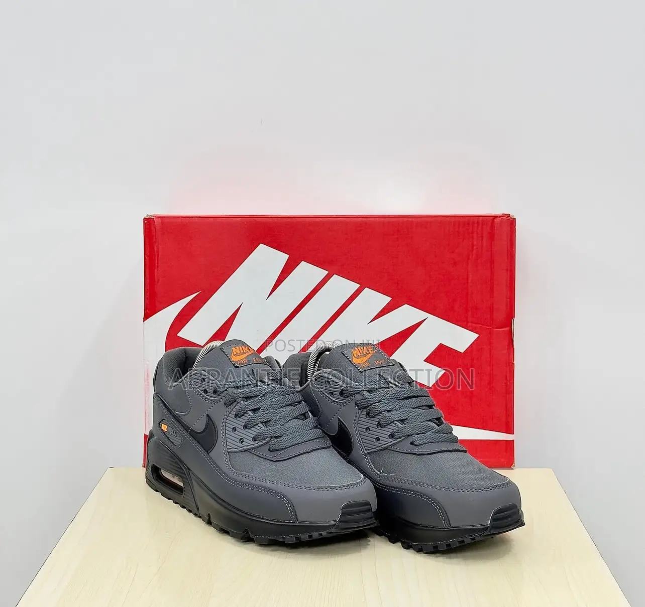 Nike Airmax 90 Unisex Grey/ Orange Sneaker