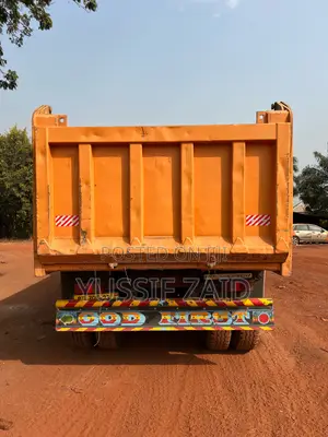 Mercedes Benz Dump Truck
