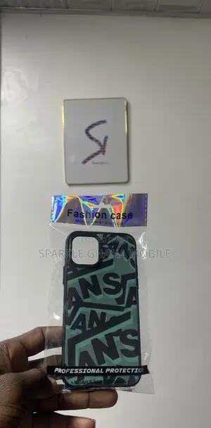 Apple iPhone 11 Pro Vans Case