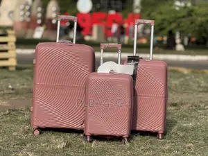 Three Set Pieces Luggage Unbreakable