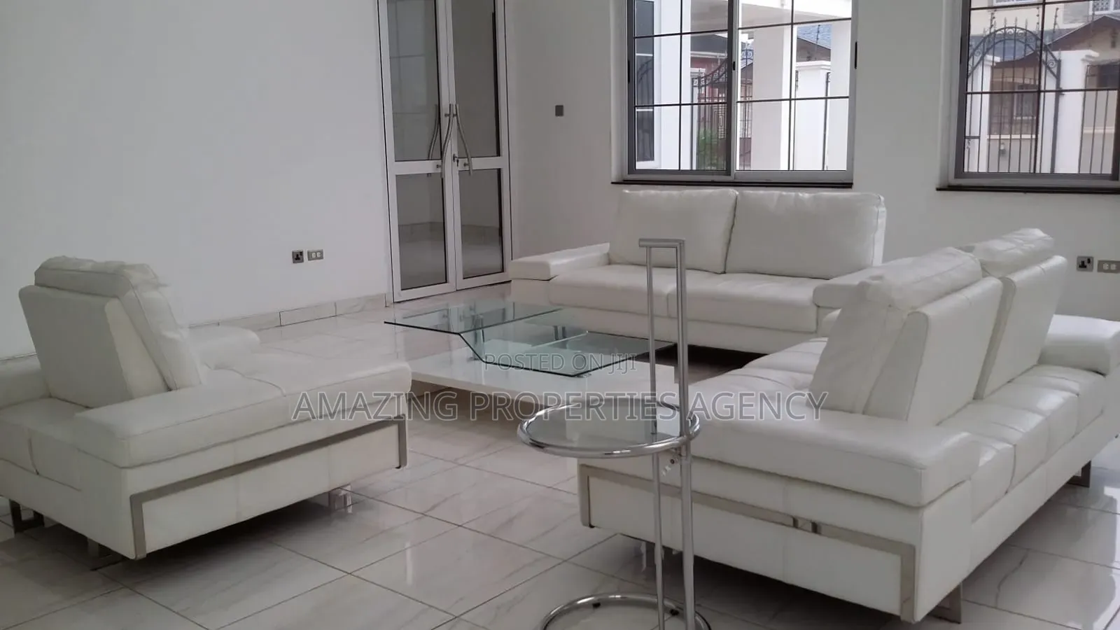 5bdrm House in Airport Residential Area for sale