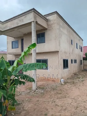 4bdrm House in Tuba To Kokrobitey, Ga South Municipal for sale