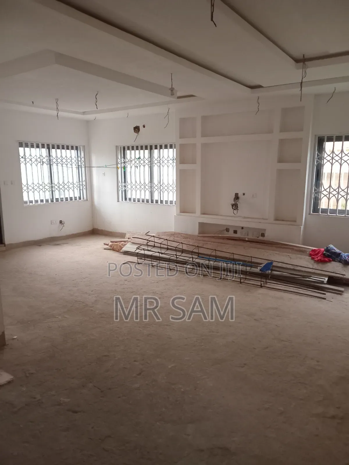 4bdrm House in Tuba To Kokrobitey, Ga South Municipal for sale