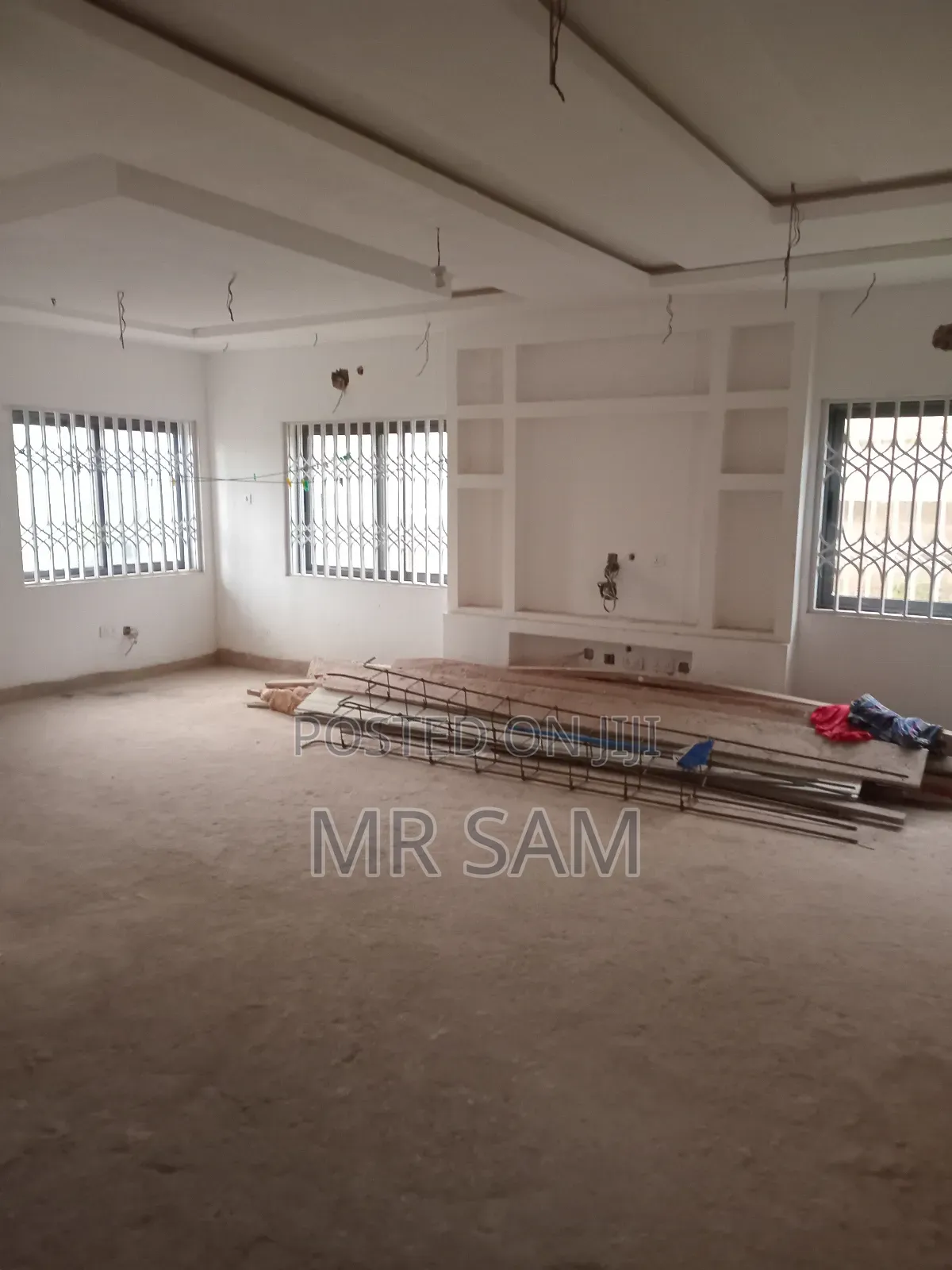 4bdrm House in Tuba To Kokrobitey, Ga South Municipal for sale