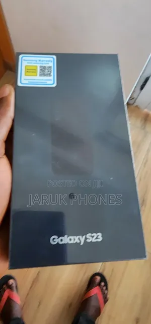 New Samsung Galaxy S23 128 GB Black