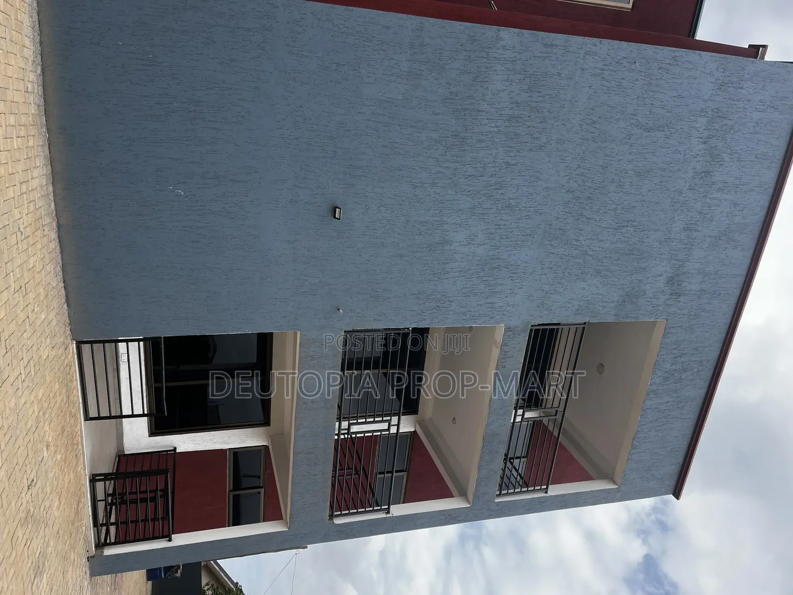 3bdrm Apartment in Central University, Prampram for rent