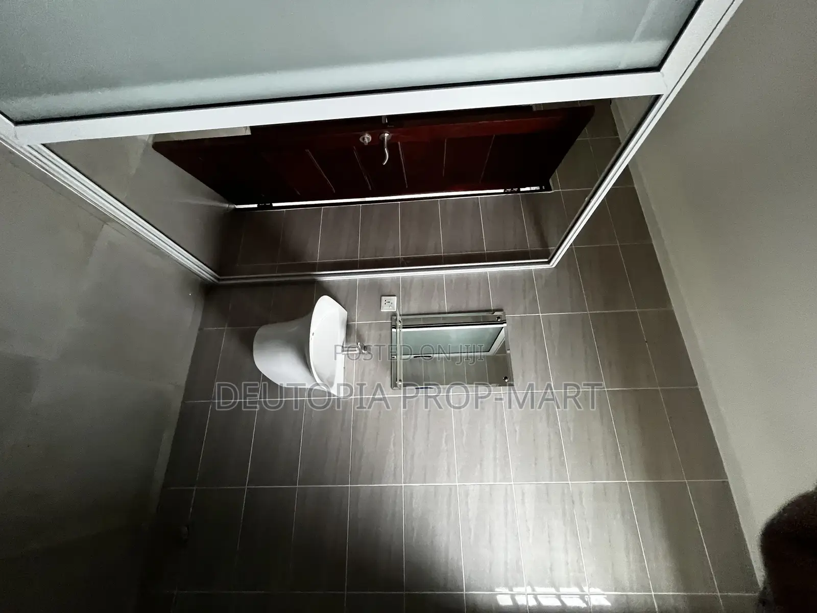 3bdrm Apartment in Central University, Prampram for rent