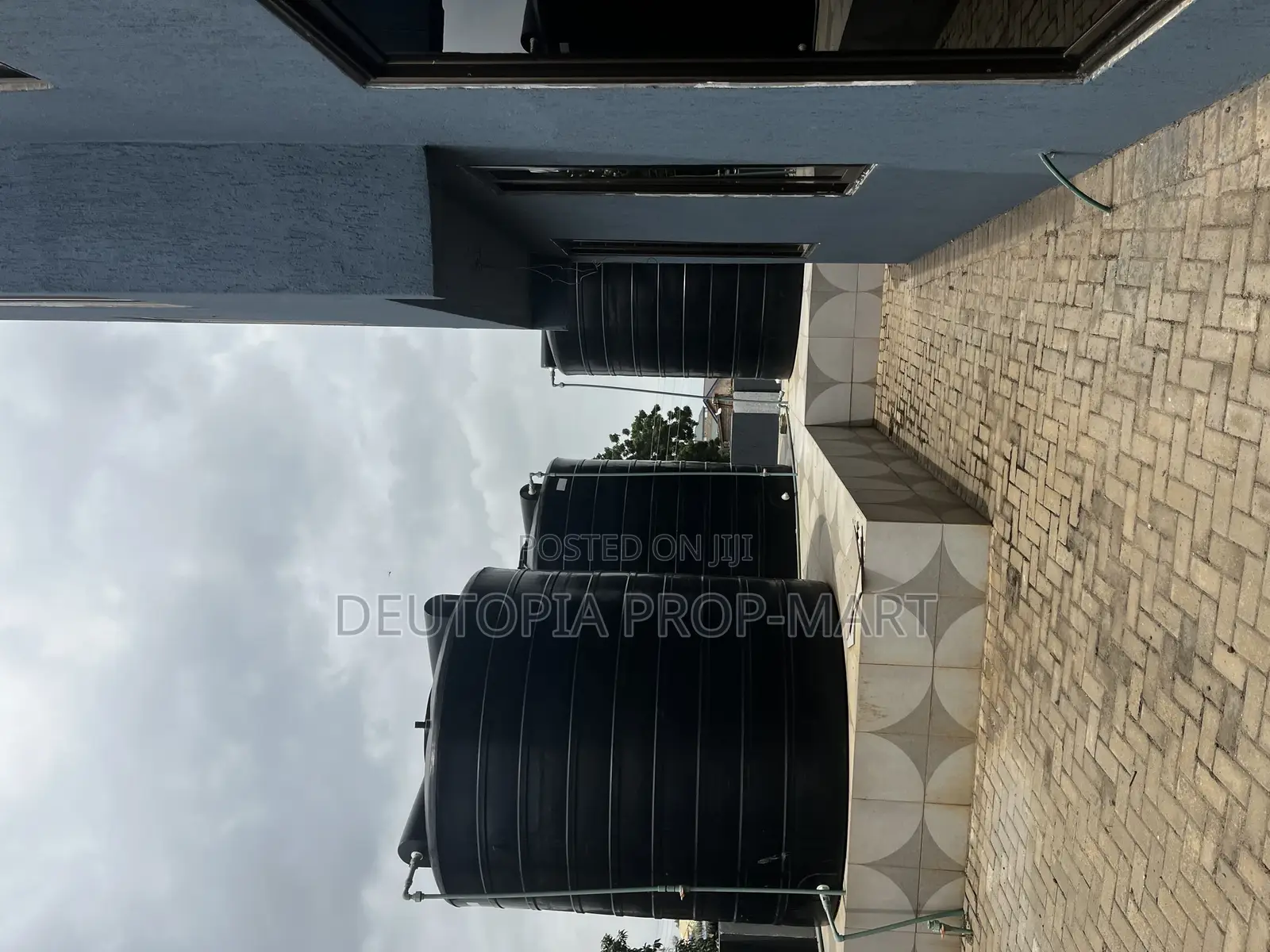 3bdrm Apartment in Central University, Prampram for rent