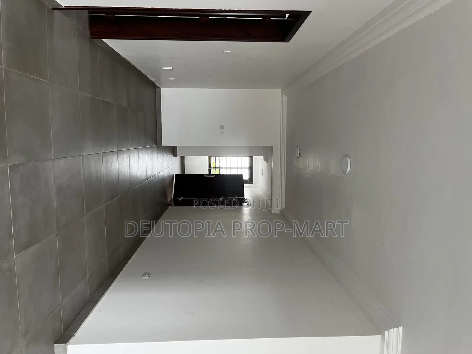 3bdrm Apartment in Central University, Prampram for rent