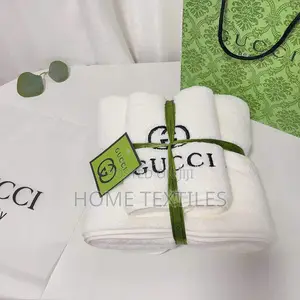 2 Pieces White Gucci Towels