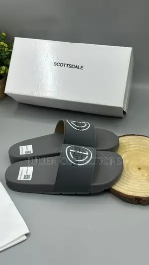 Scott's Dale Slide Black