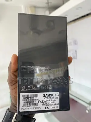 New Samsung Galaxy S22 Ultra 128 GB Purple