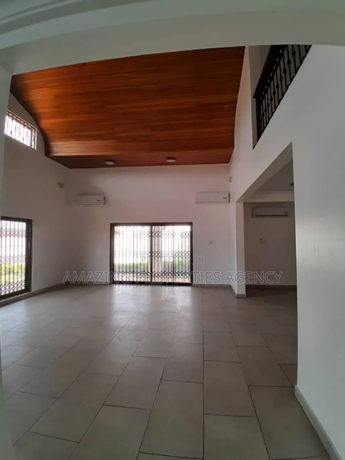 5bdrm House in Adjiriganor for rent