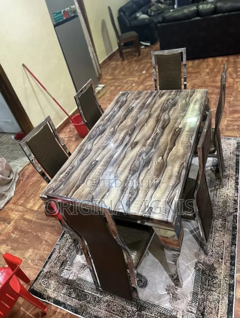 Marble Dinning Table With 6 Chairs