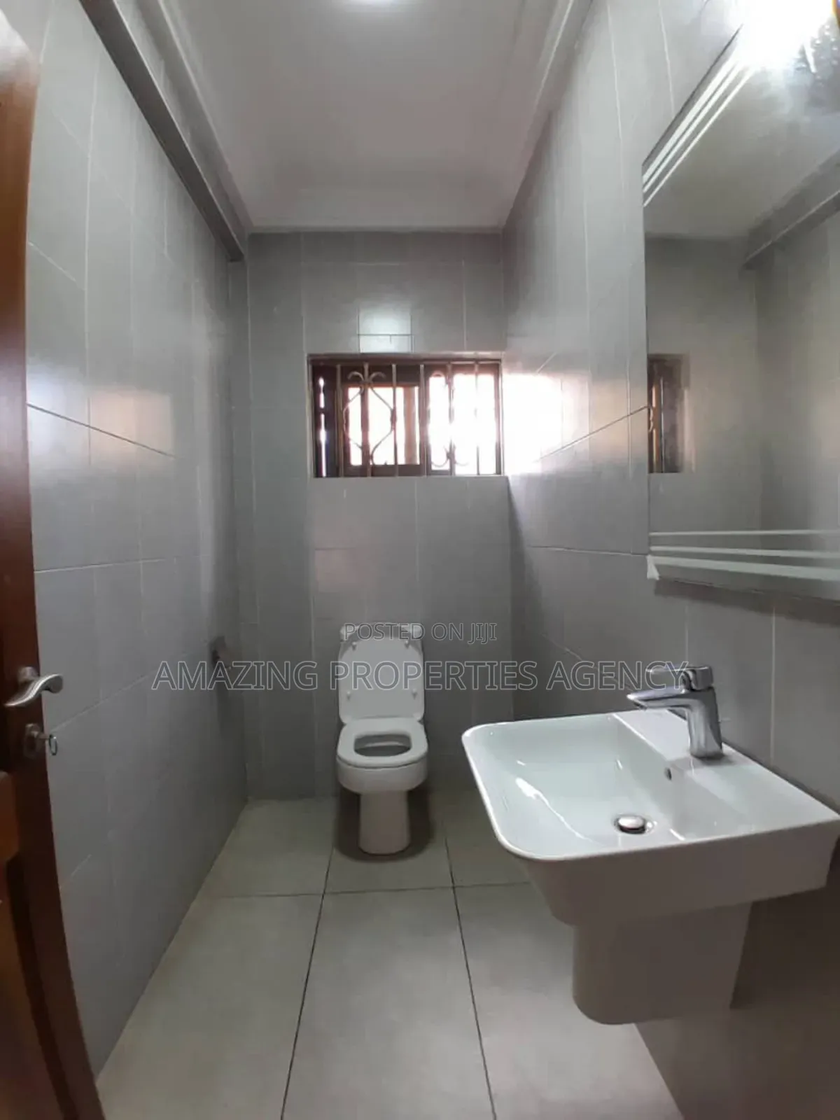 Furnished 5bdrm House in Adjiriganor for rent