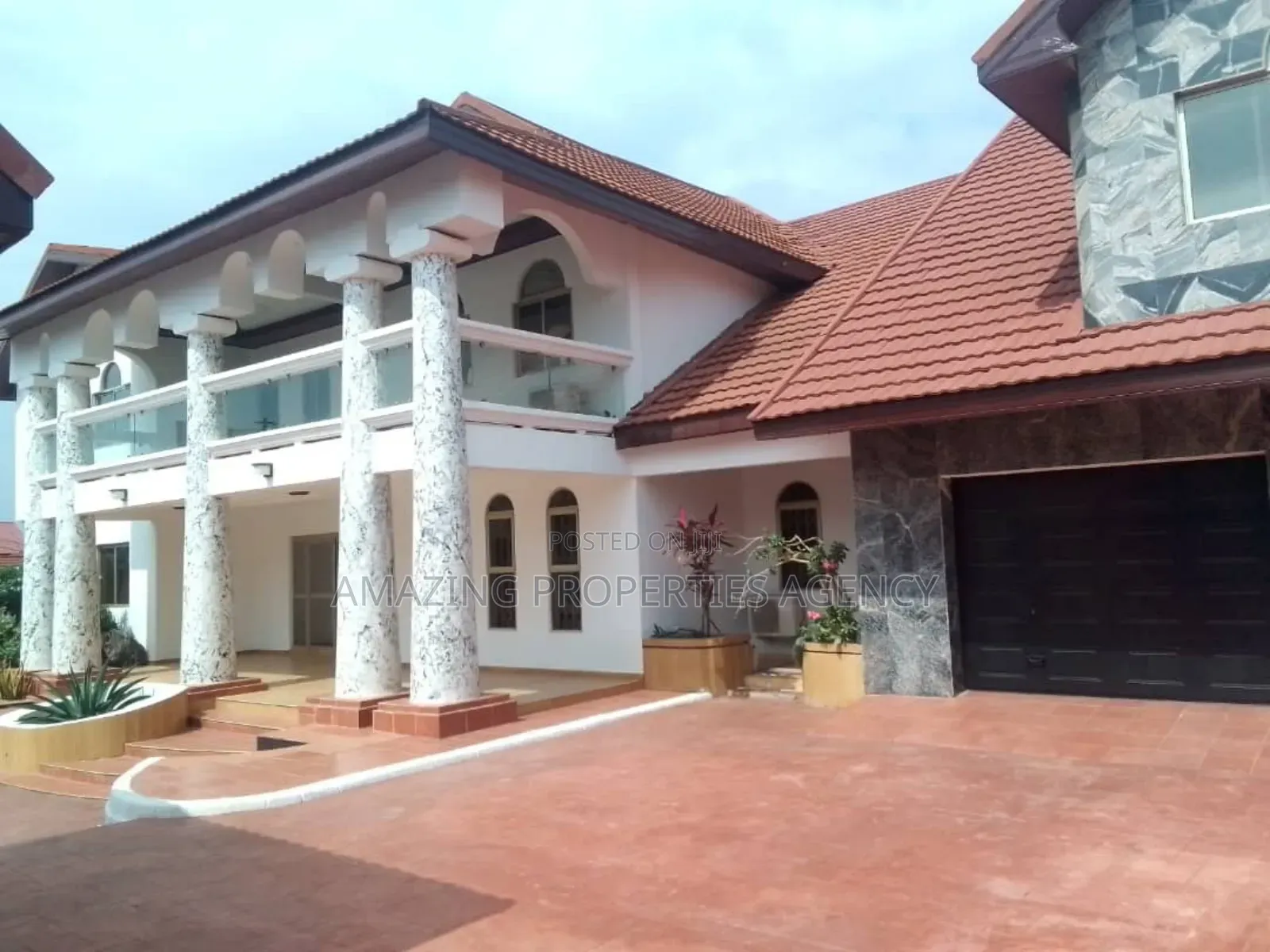 Furnished 5bdrm House in Adjiriganor for rent