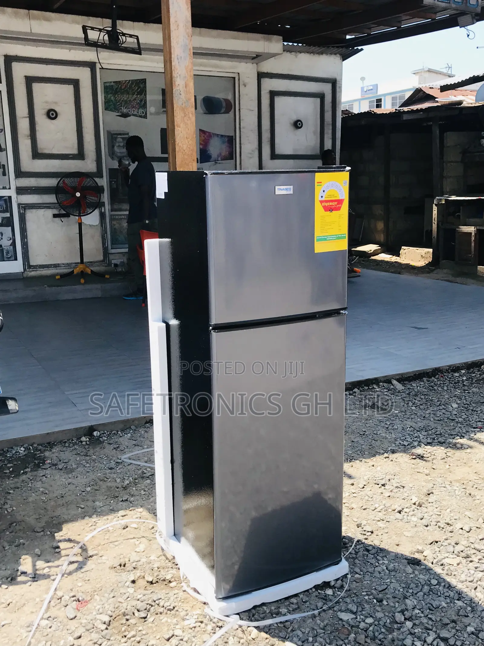Lockable Topfreezer Dark Grey Doubledoor 136l Nasf2-18fl