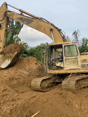 Machine/Excavator Operator