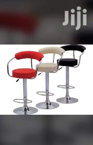 Barber Saloon / Bar Chair/ Studio Chairs