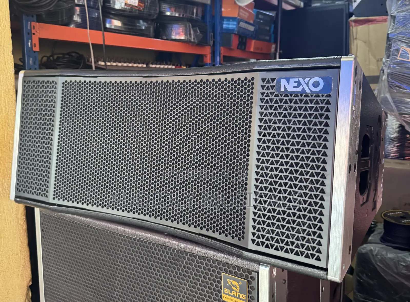 Nexo- 12-Inches Line Arrays