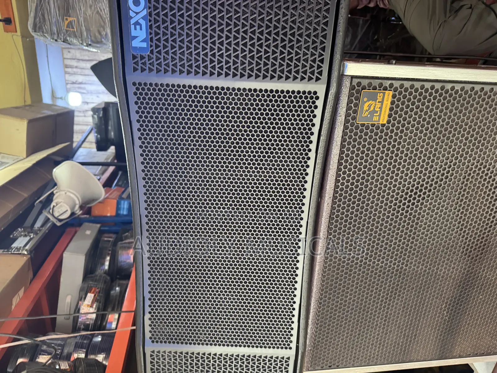 Nexo- 12-Inches Line Arrays