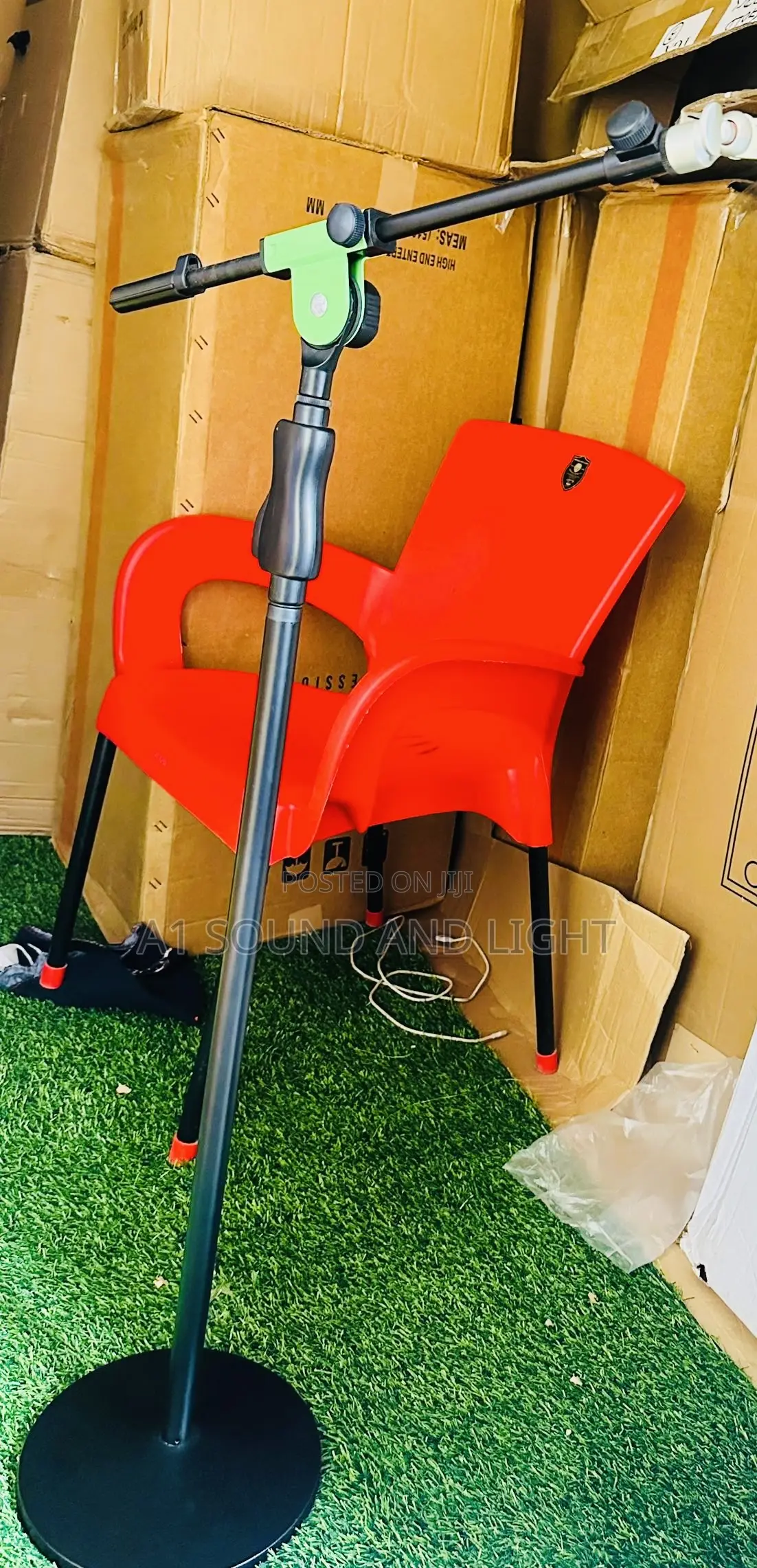 Microphone Stand [ Metal Pivot And Heavy Roundbase ]