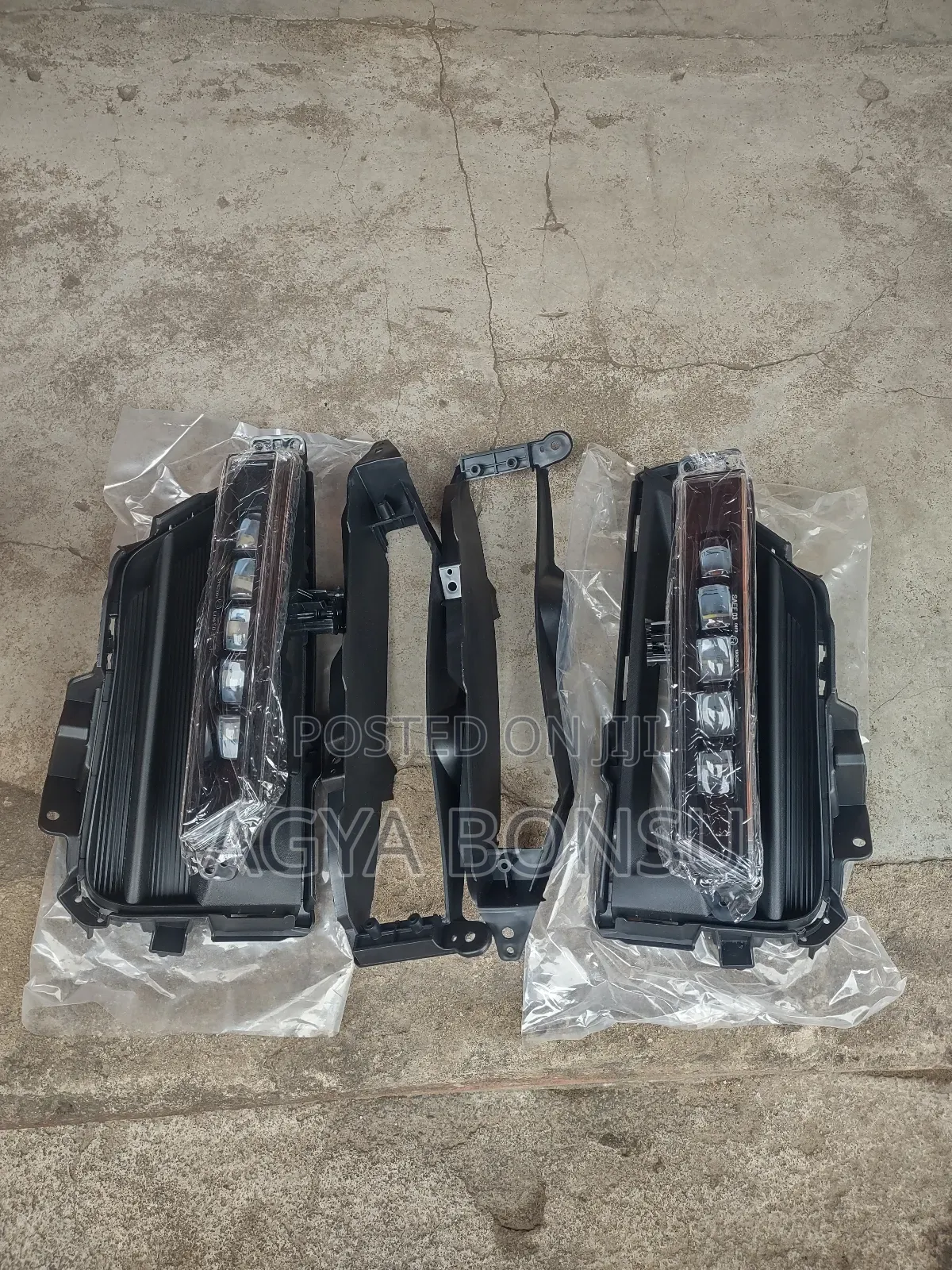 2020 2021 2022 Honda Cr-v CRV Fog Light and Cover Pair