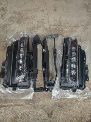 2020 2021 2022 Honda Cr-v CRV Fog Light and Cover Pair